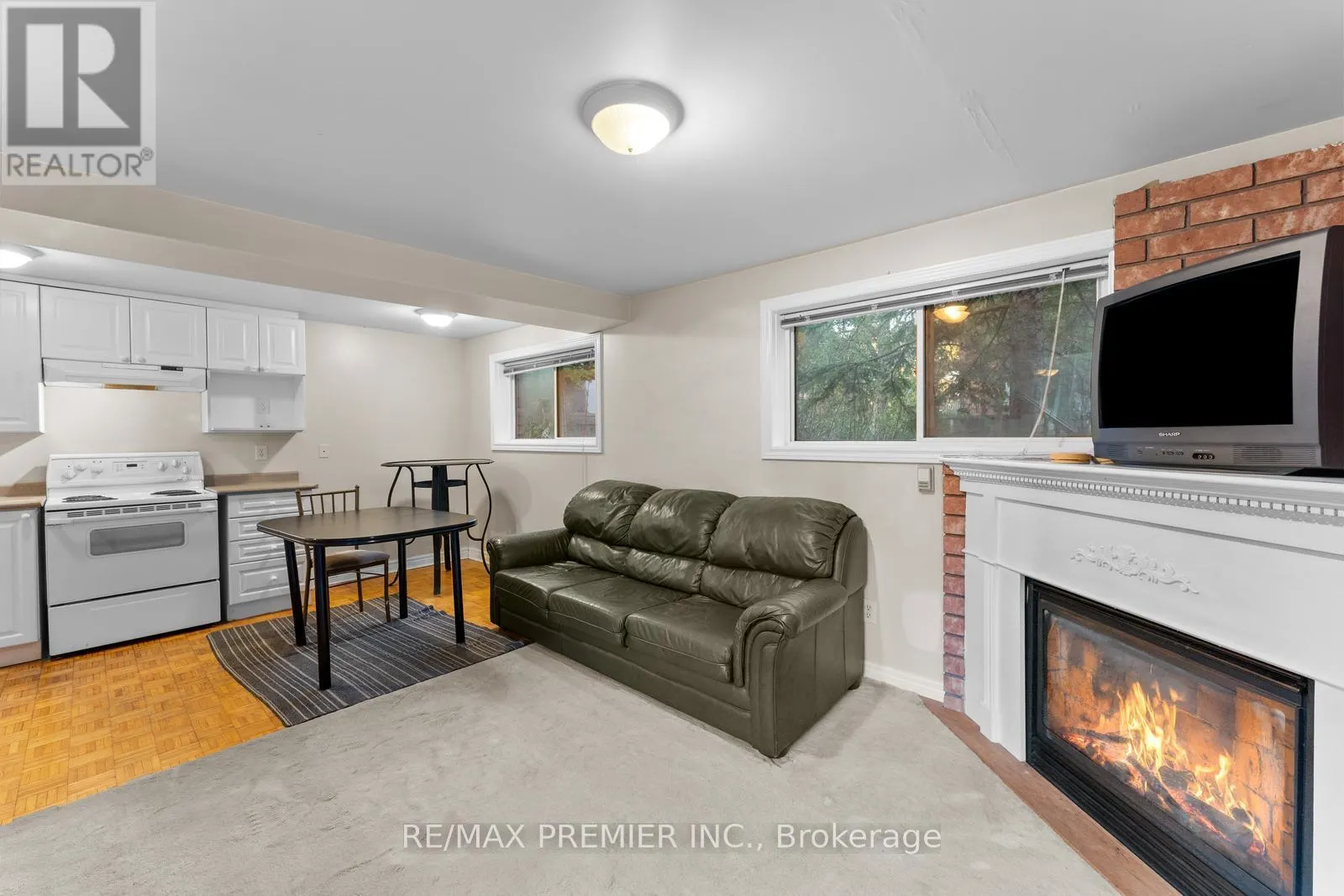 261 SYLVADENE PARKWAY