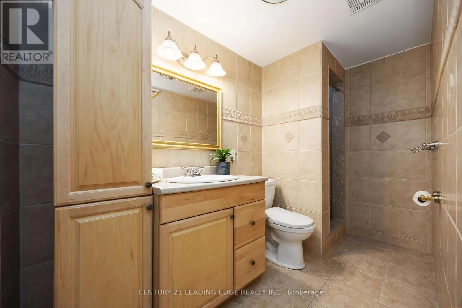 106 NOBLE PRINCE PLACE