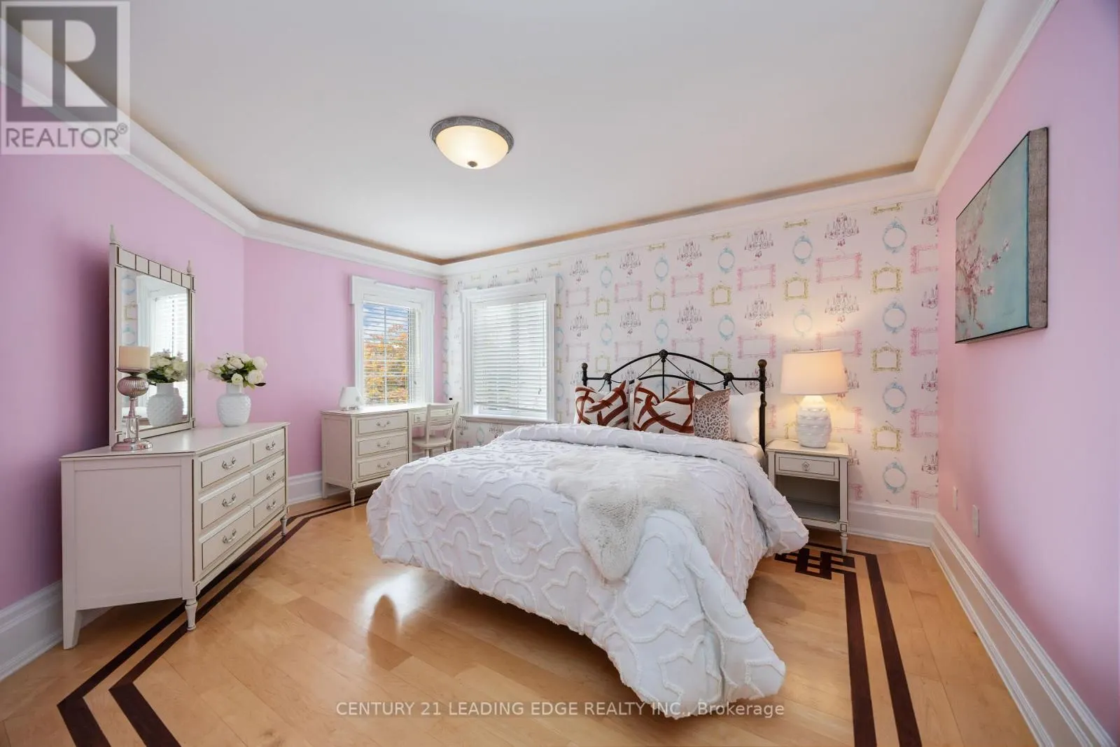 106 NOBLE PRINCE PLACE