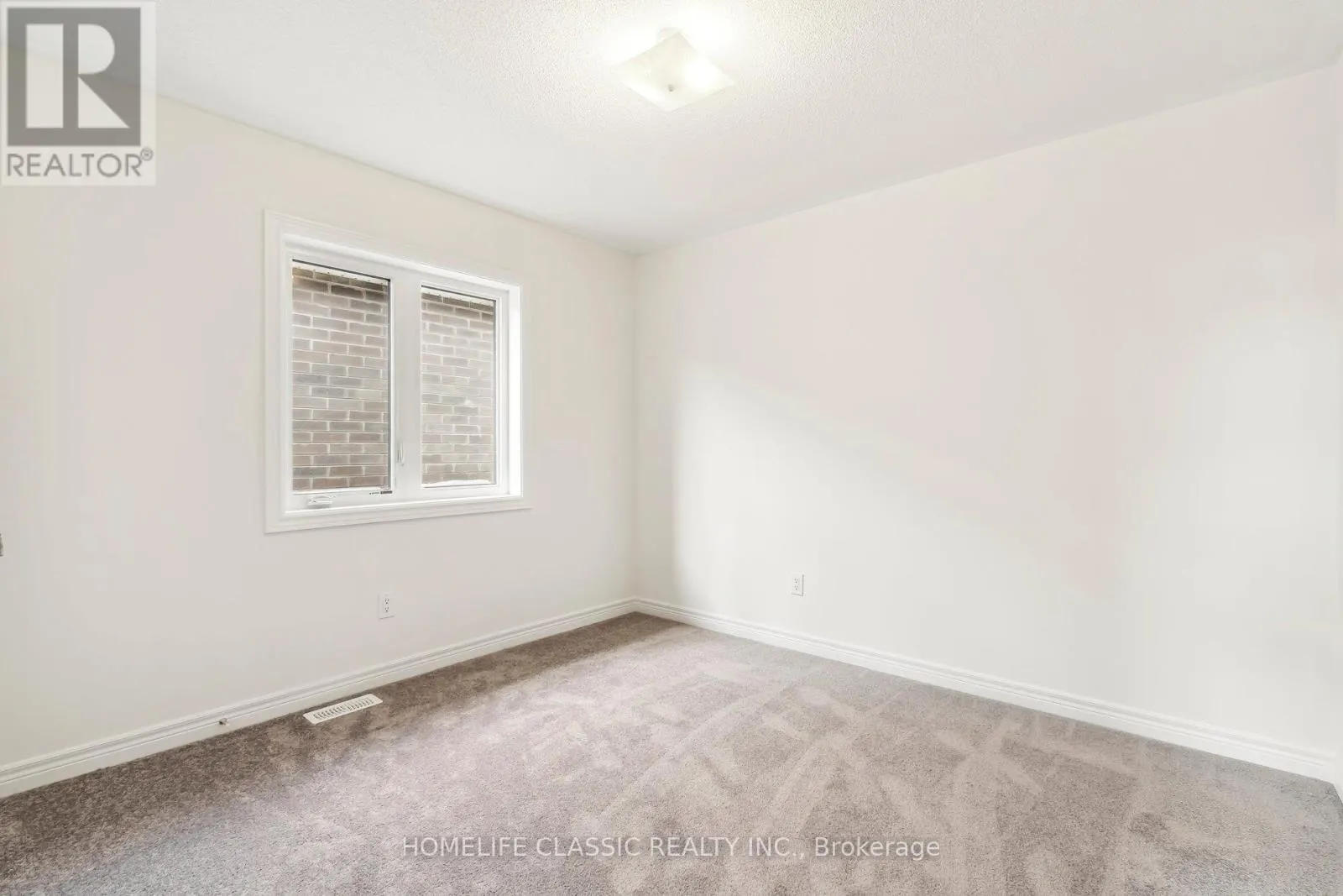 1286 DAVIS LOOP
