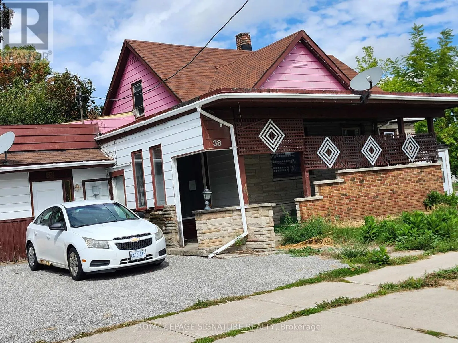 38 TUPPER STREET