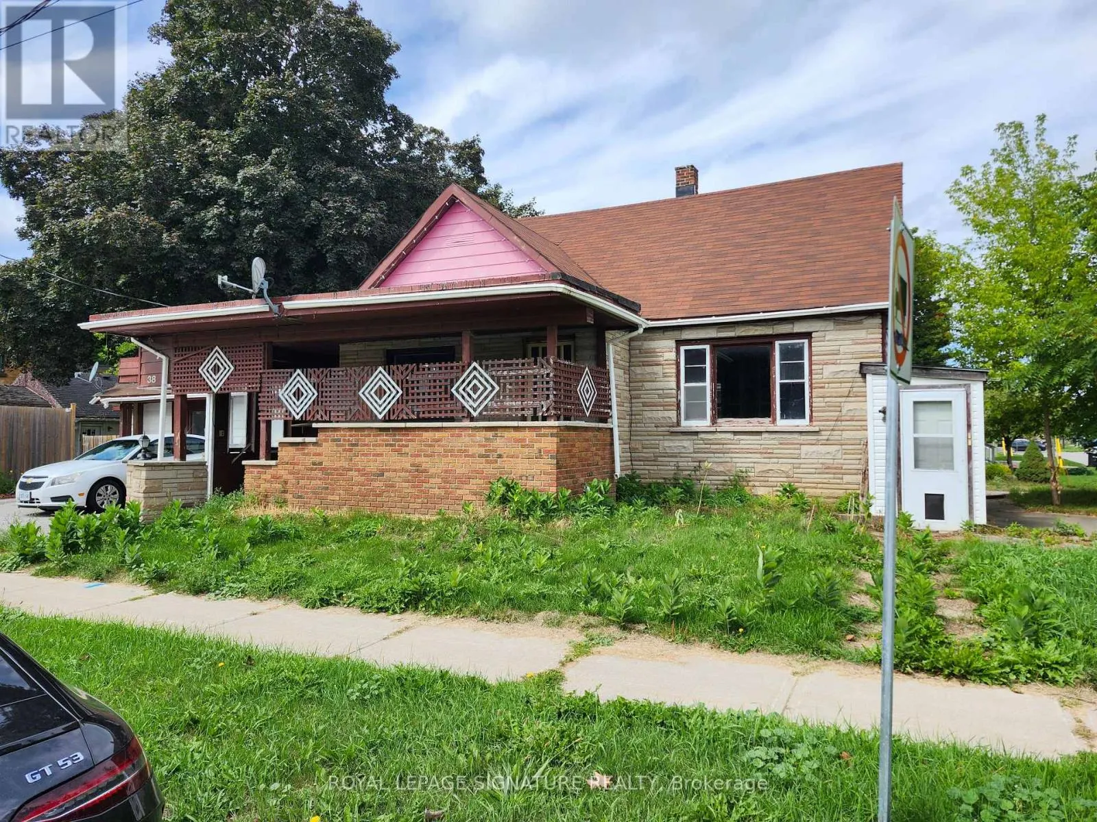 38 TUPPER STREET