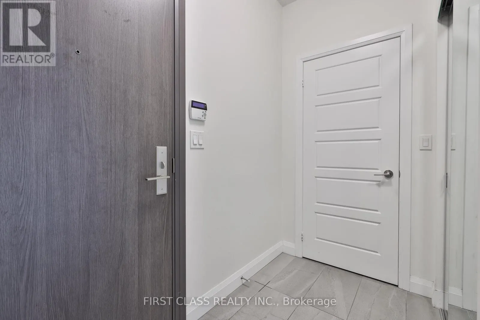 305 - 25 WATER WALK DRIVE