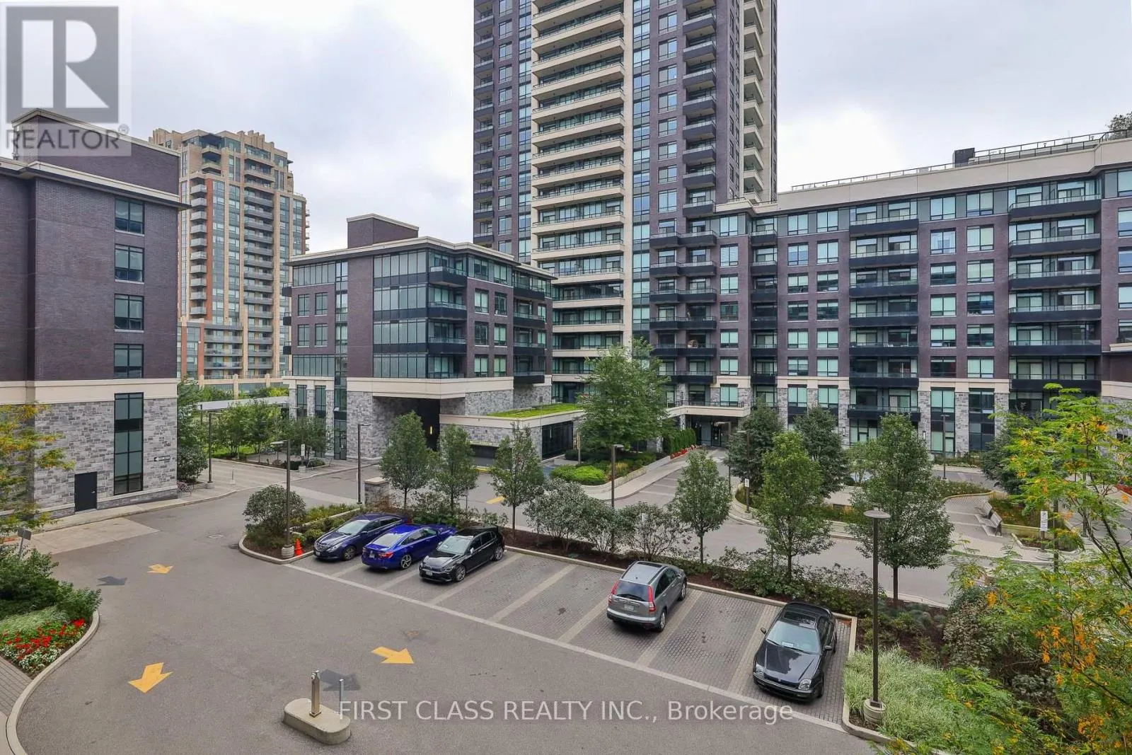 305 - 25 WATER WALK DRIVE