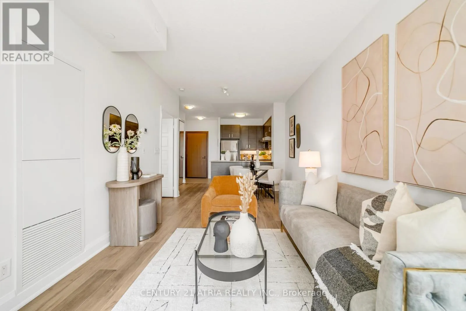 307 - 8228 BIRCHMOUNT ROAD