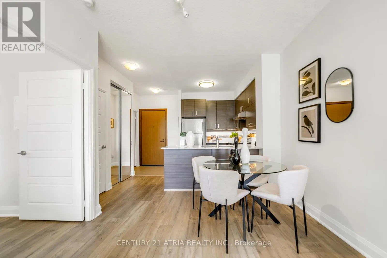 307 - 8228 BIRCHMOUNT ROAD