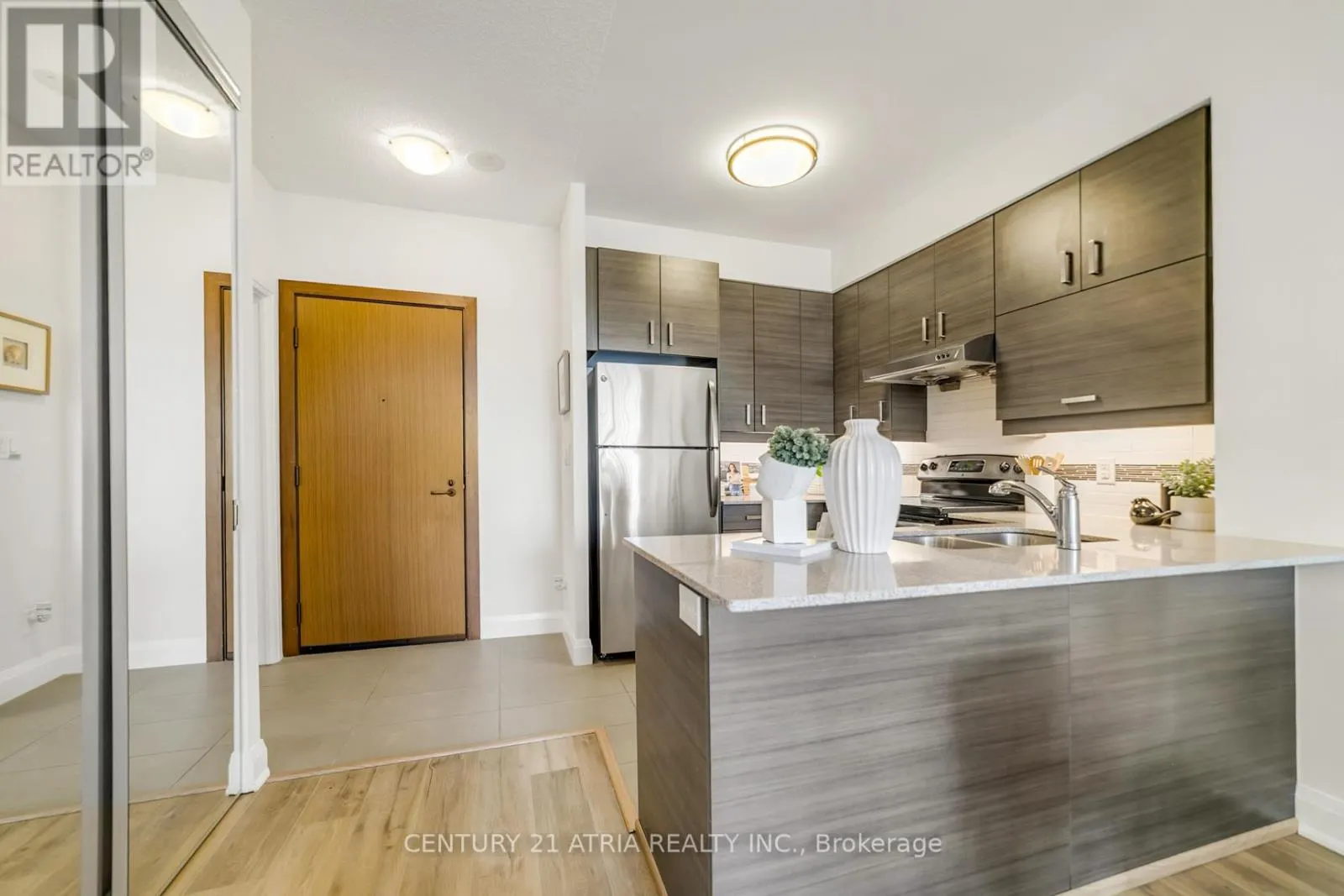 307 - 8228 BIRCHMOUNT ROAD