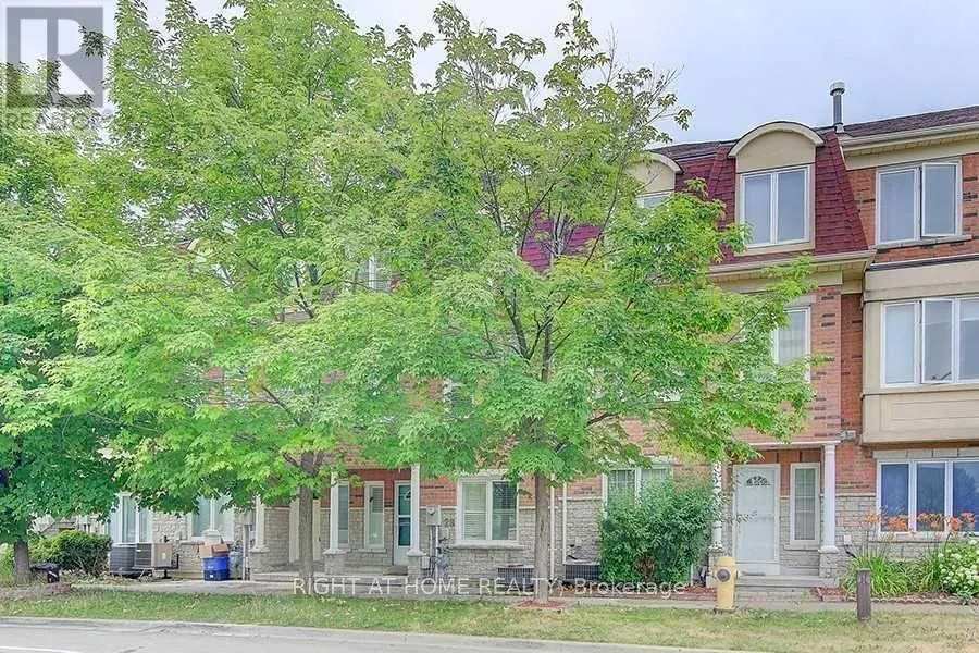 28 POND DRIVE