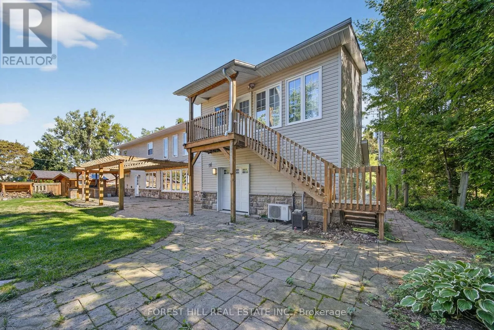 3934 RICHVIEW ROAD