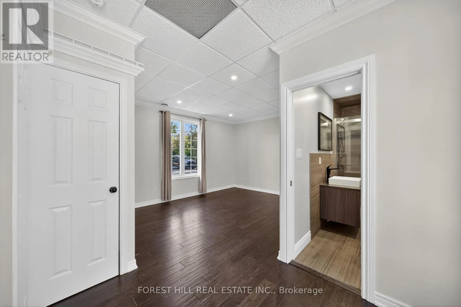 3934 RICHVIEW ROAD
