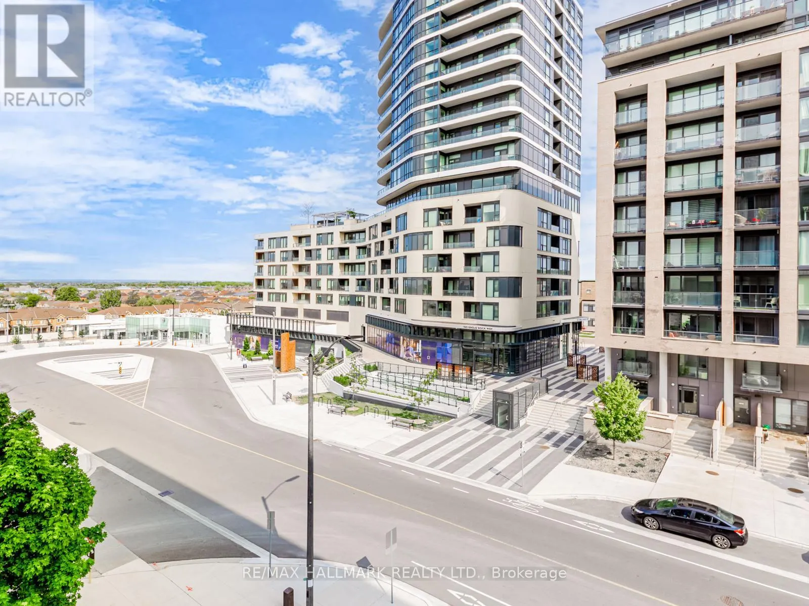 322 - 99 EAGLE ROCK WAY