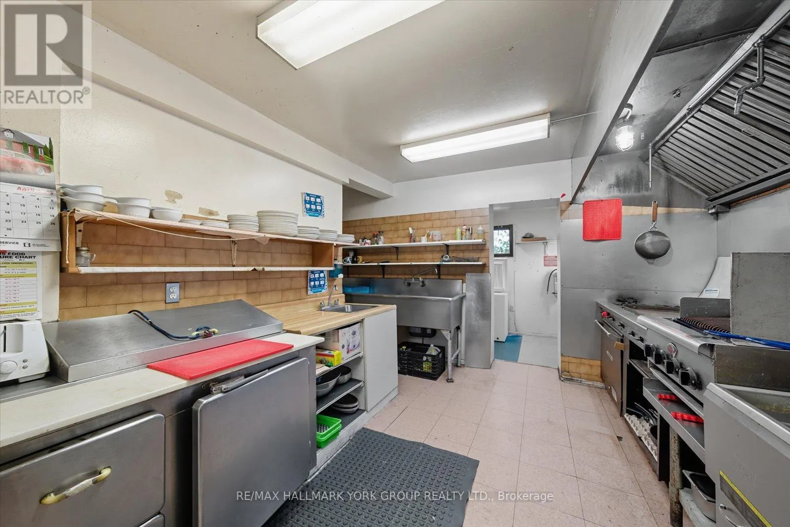 23035 LAKE RIDGE ROAD