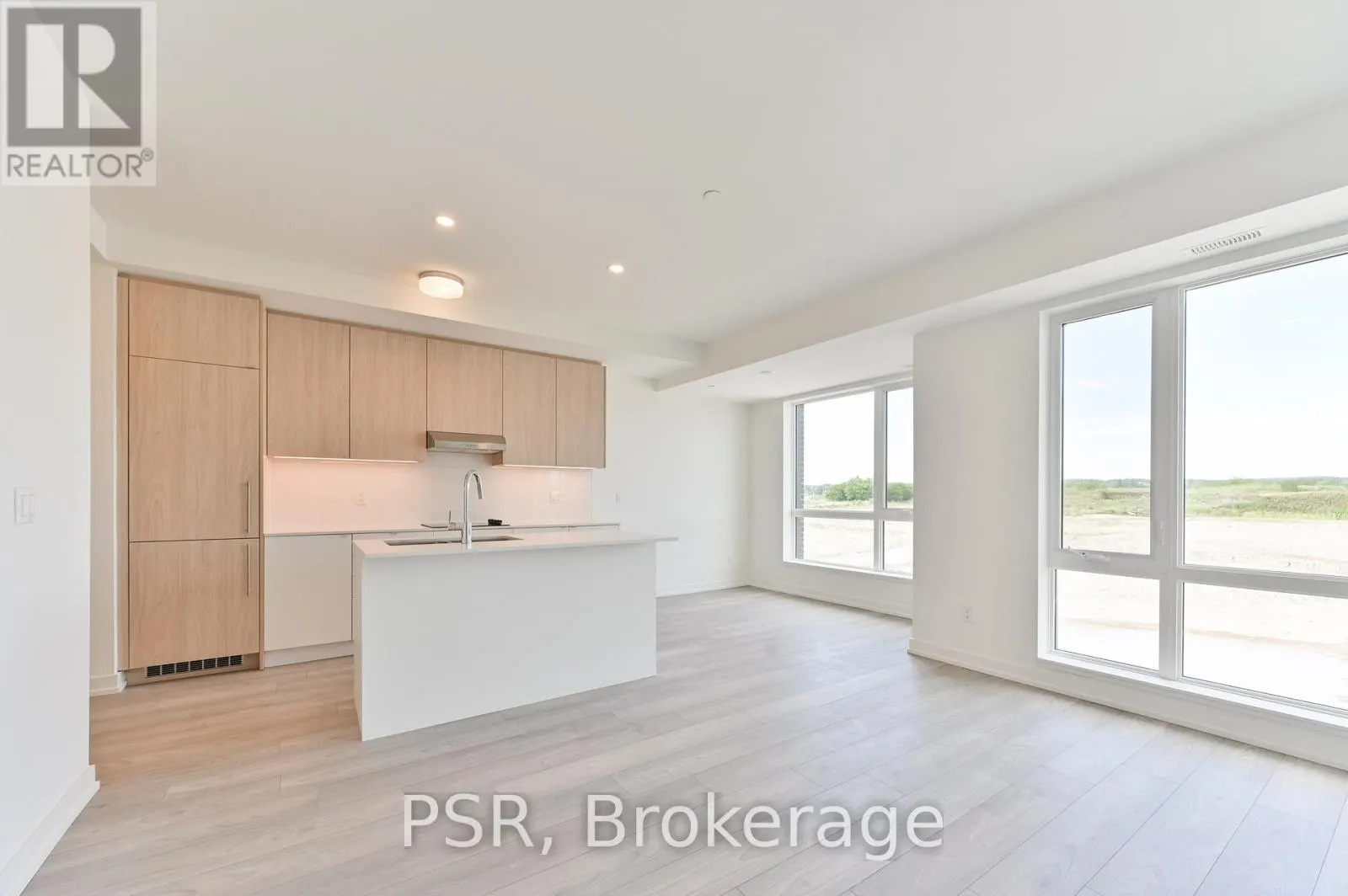 B308 - 65 SAIGON DRIVE