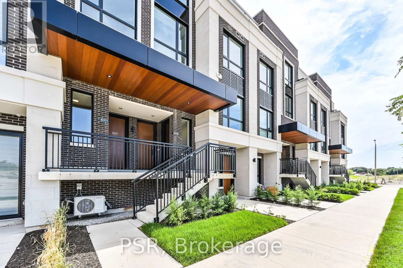 B308 - 65 SAIGON DRIVE