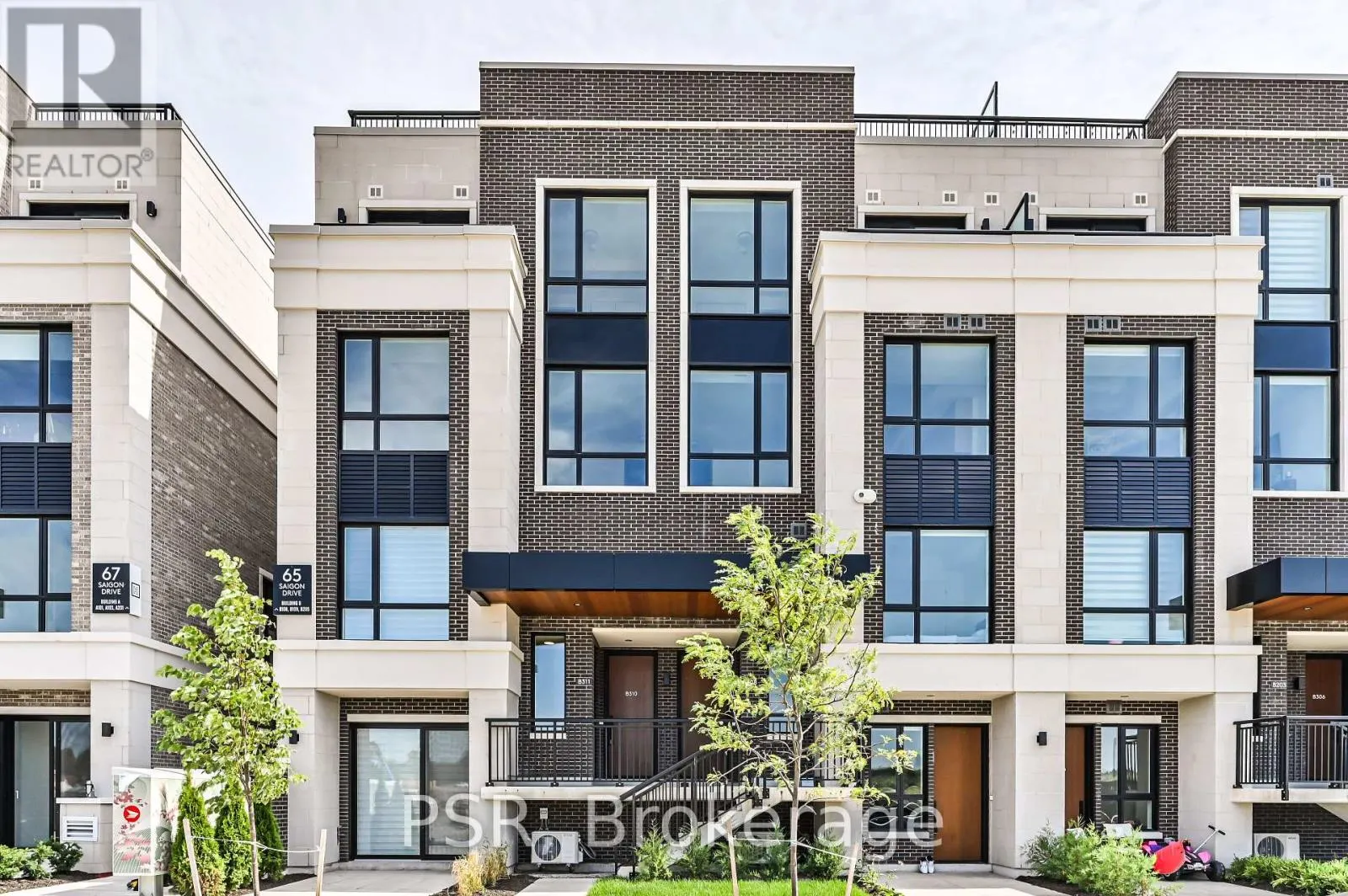 B308 - 65 SAIGON DRIVE