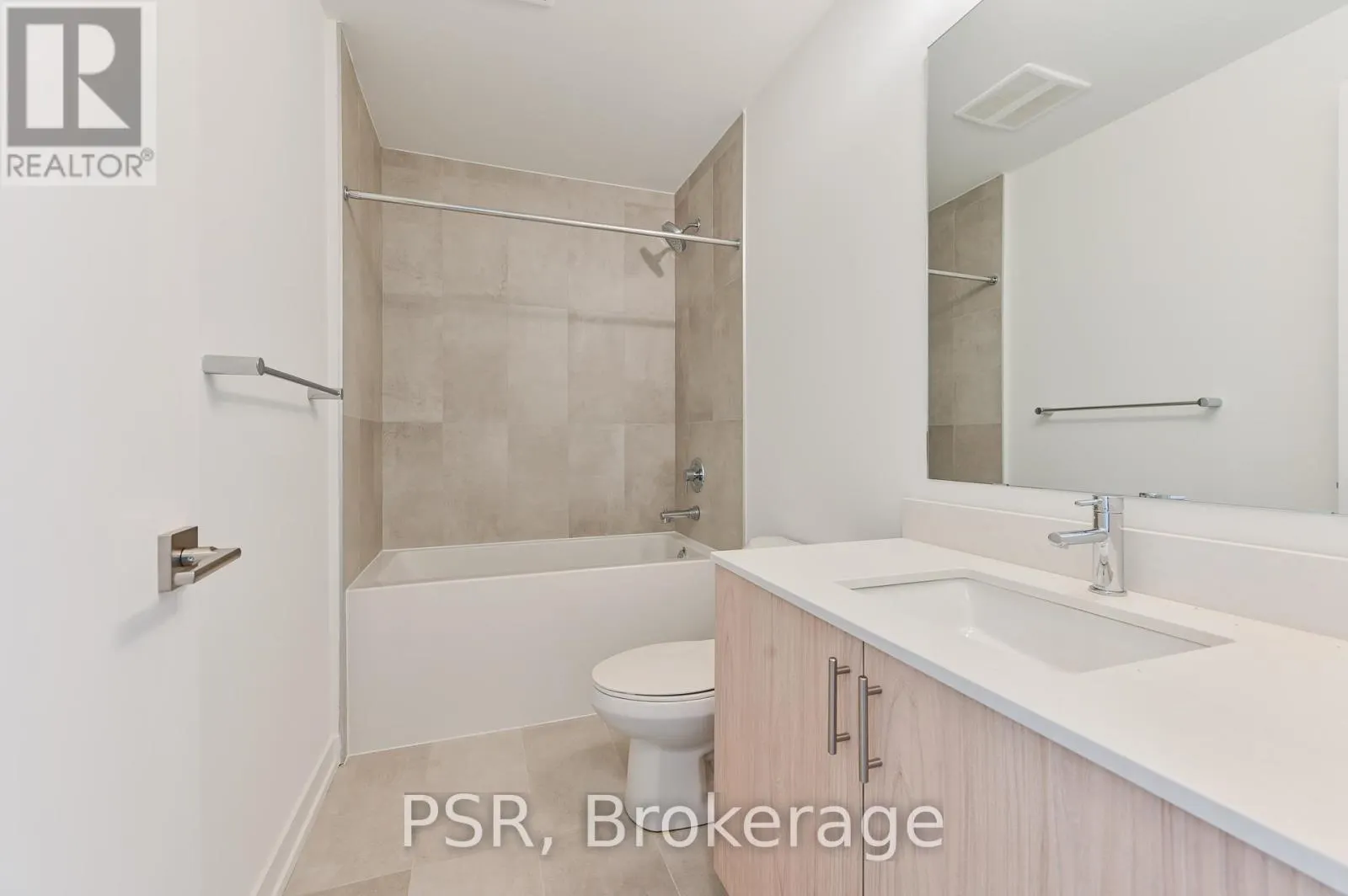B308 - 65 SAIGON DRIVE