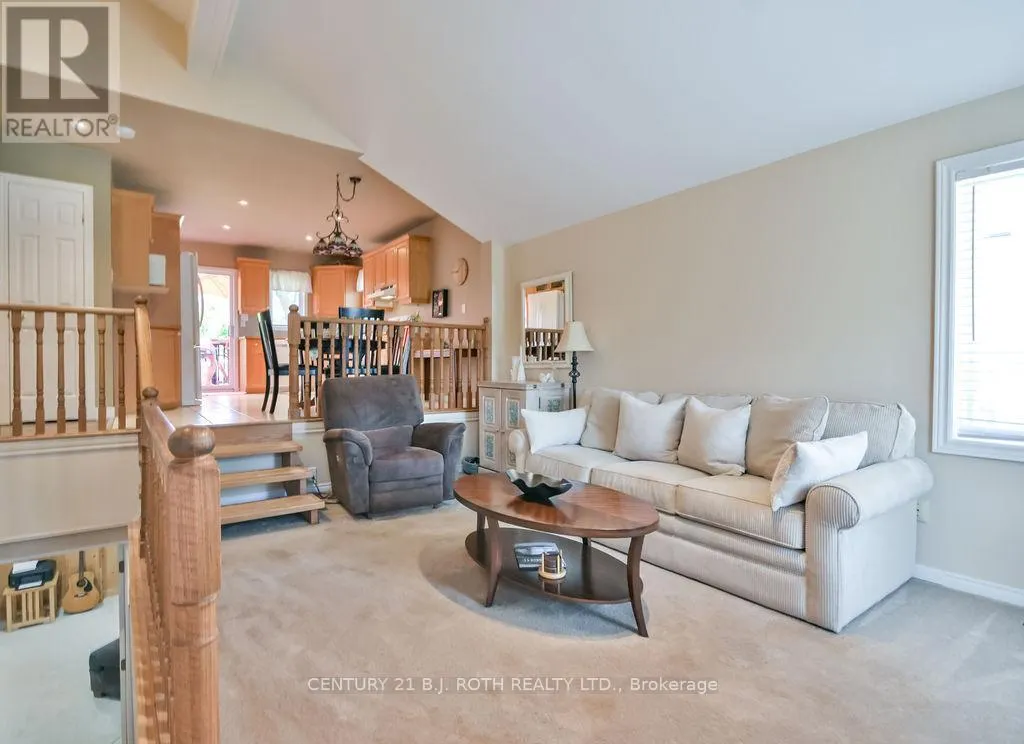 924 VICROL DRIVE