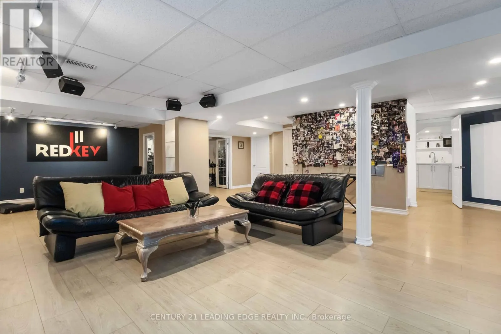 9 BLUEBELL DRIVE