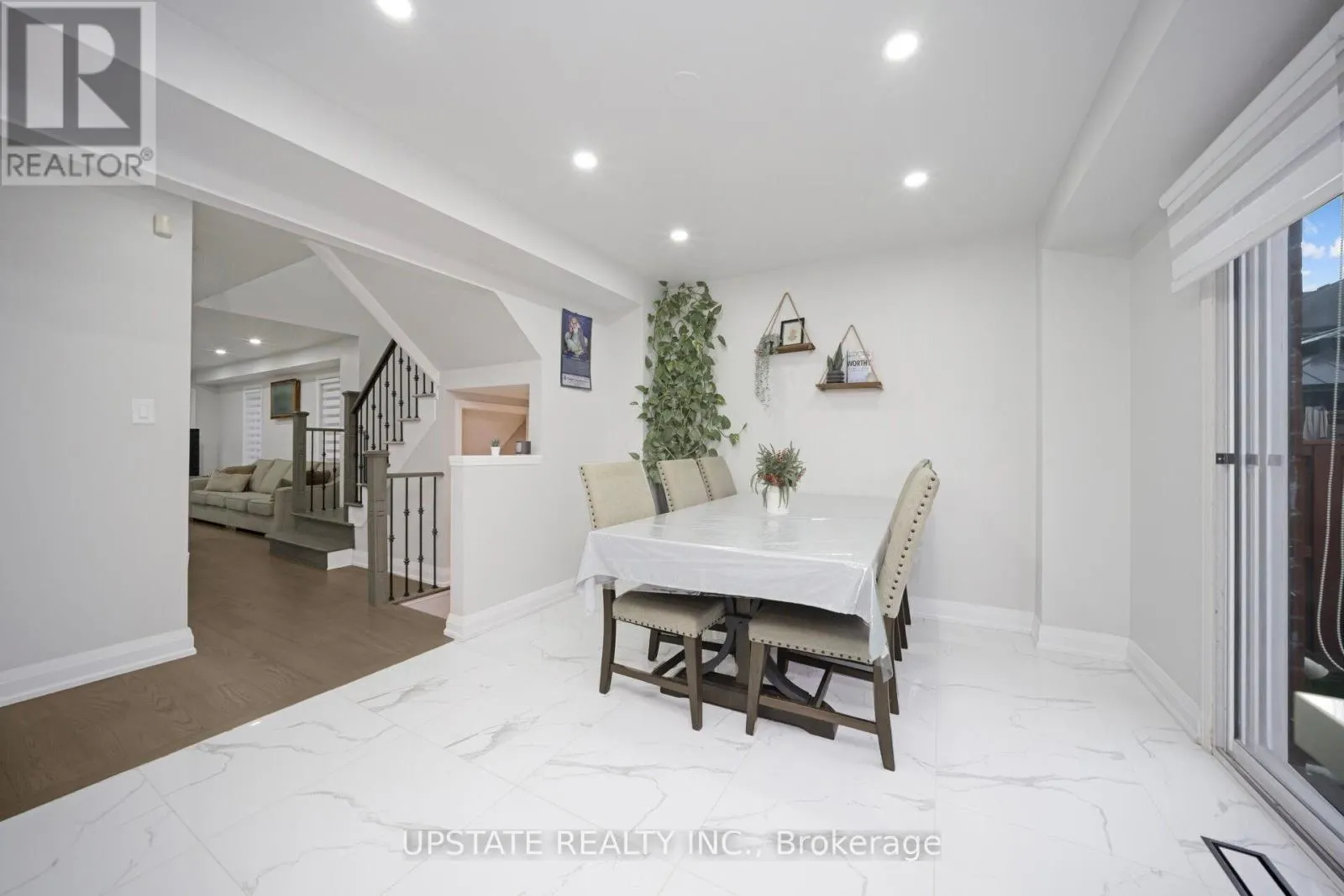 173 MONTE CARLO DRIVE