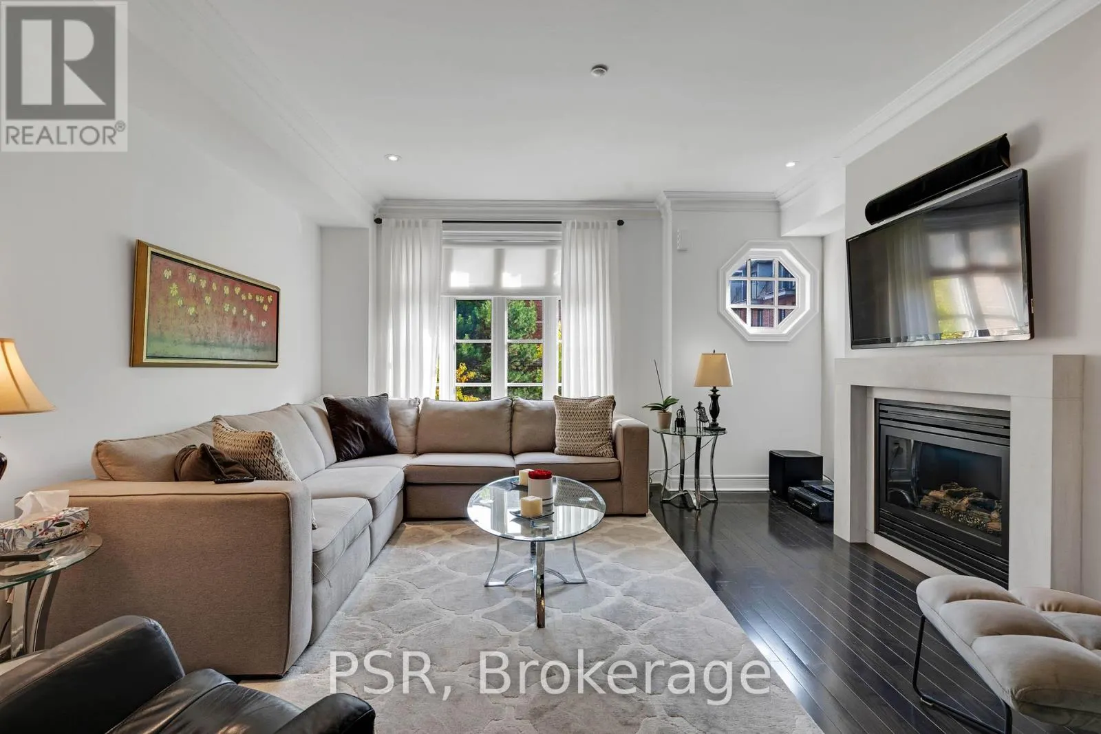 50 - 117 POWSELAND CRESCENT