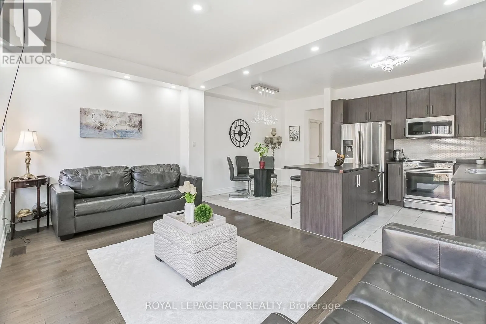 1 SILVER CHARM DRIVE