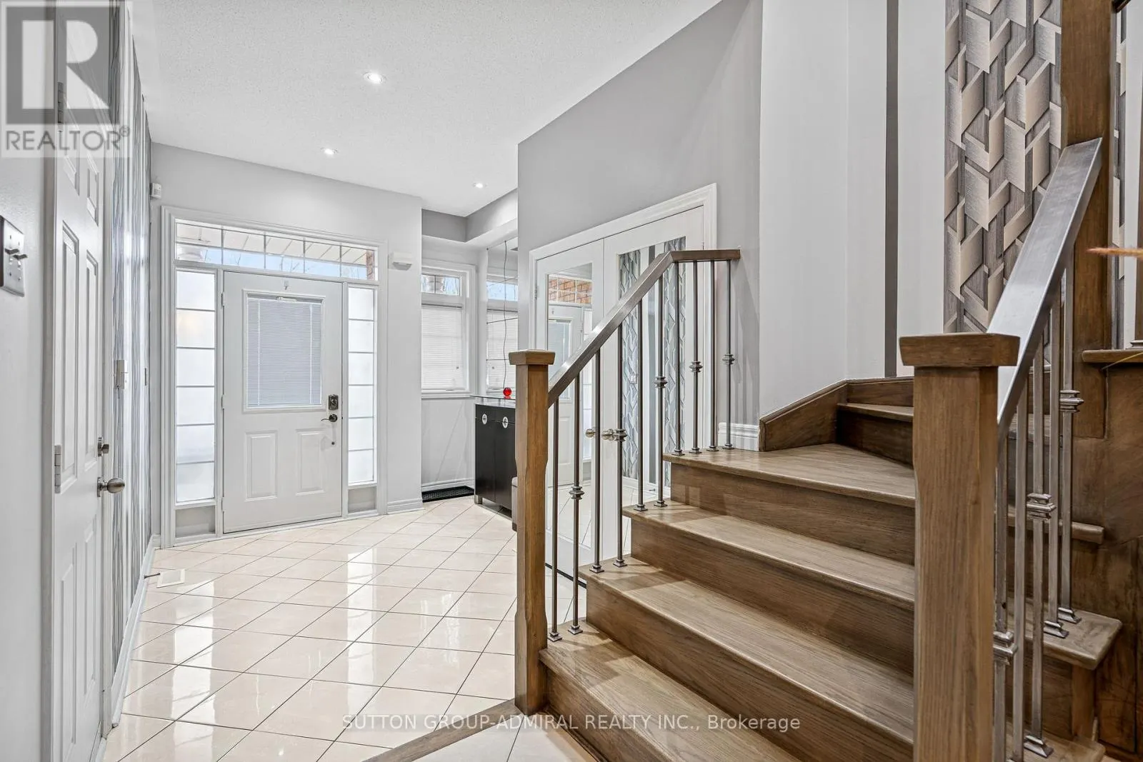 63 VIVALDI DRIVE