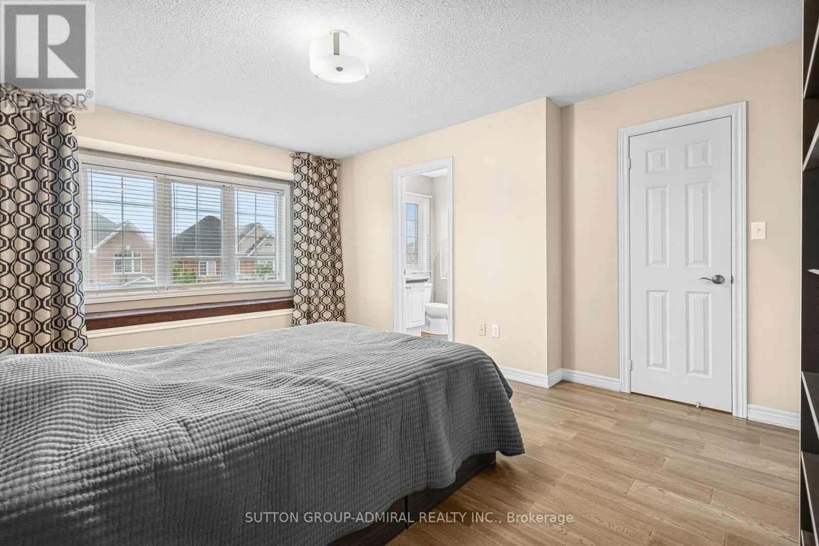 63 VIVALDI DRIVE