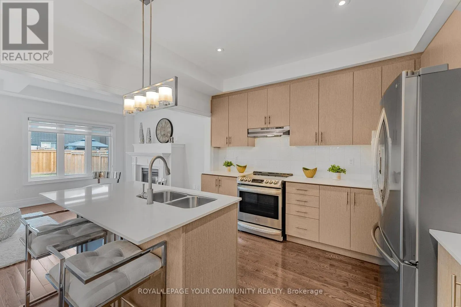 93 VELIA COURT