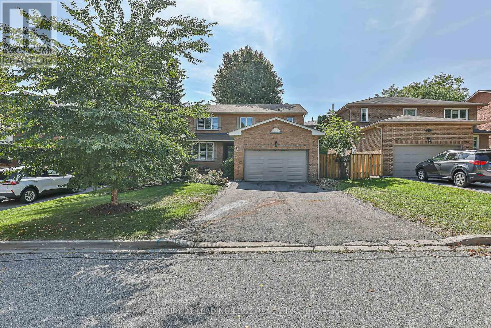 31 TWELVE OAKS DRIVE