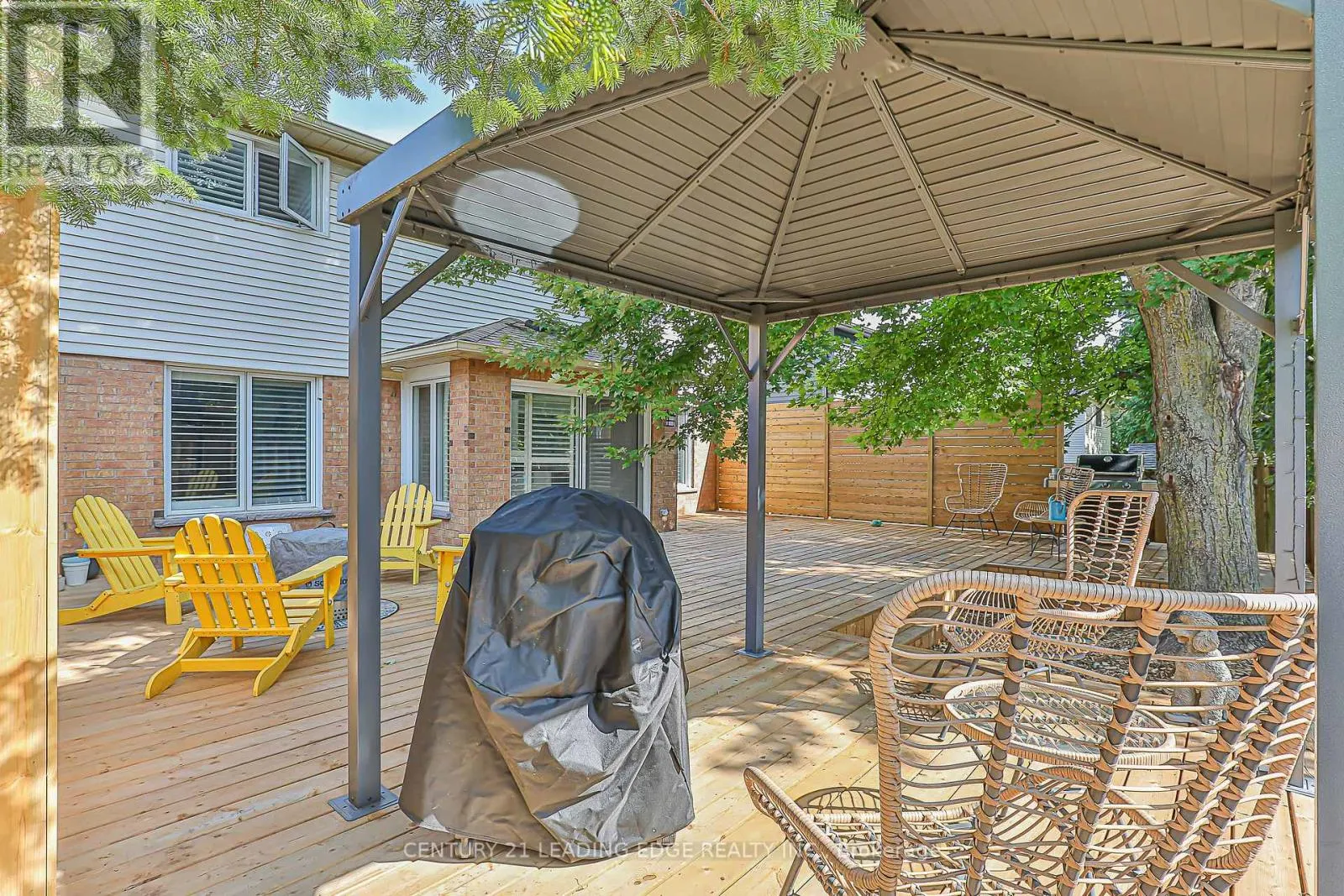 31 TWELVE OAKS DRIVE