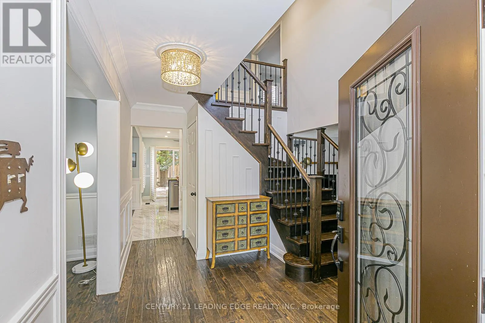 31 TWELVE OAKS DRIVE