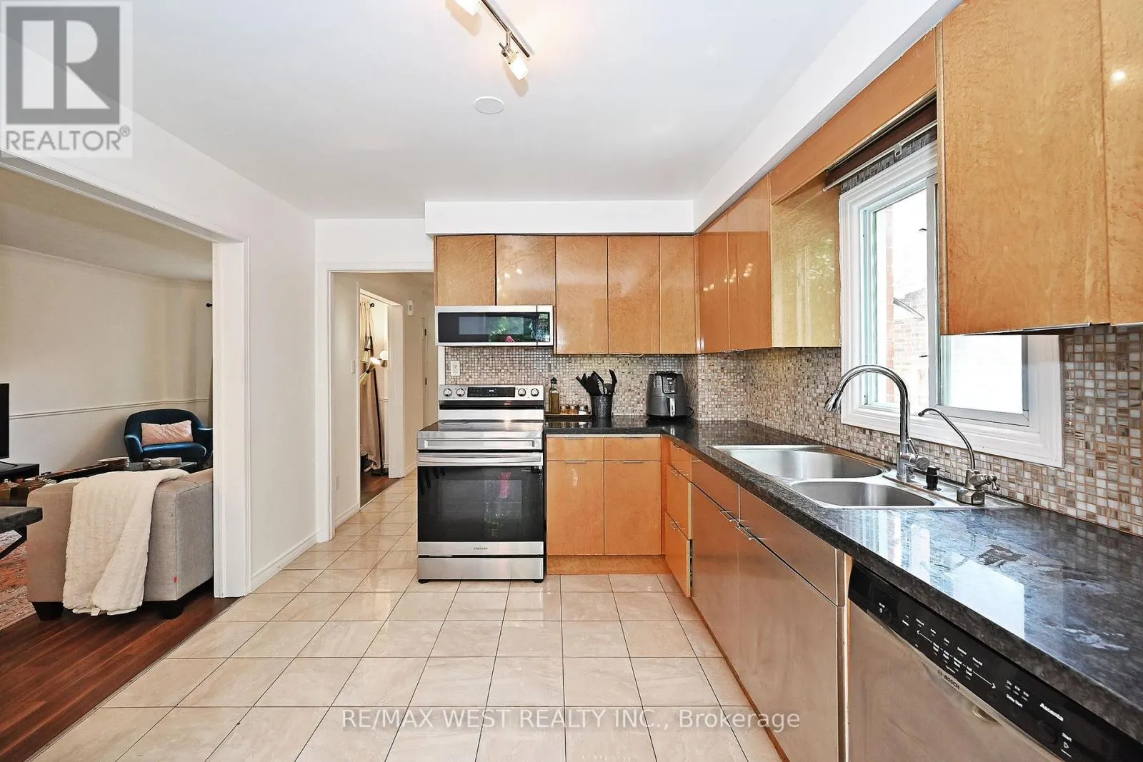348 BROWNRIDGE DRIVE