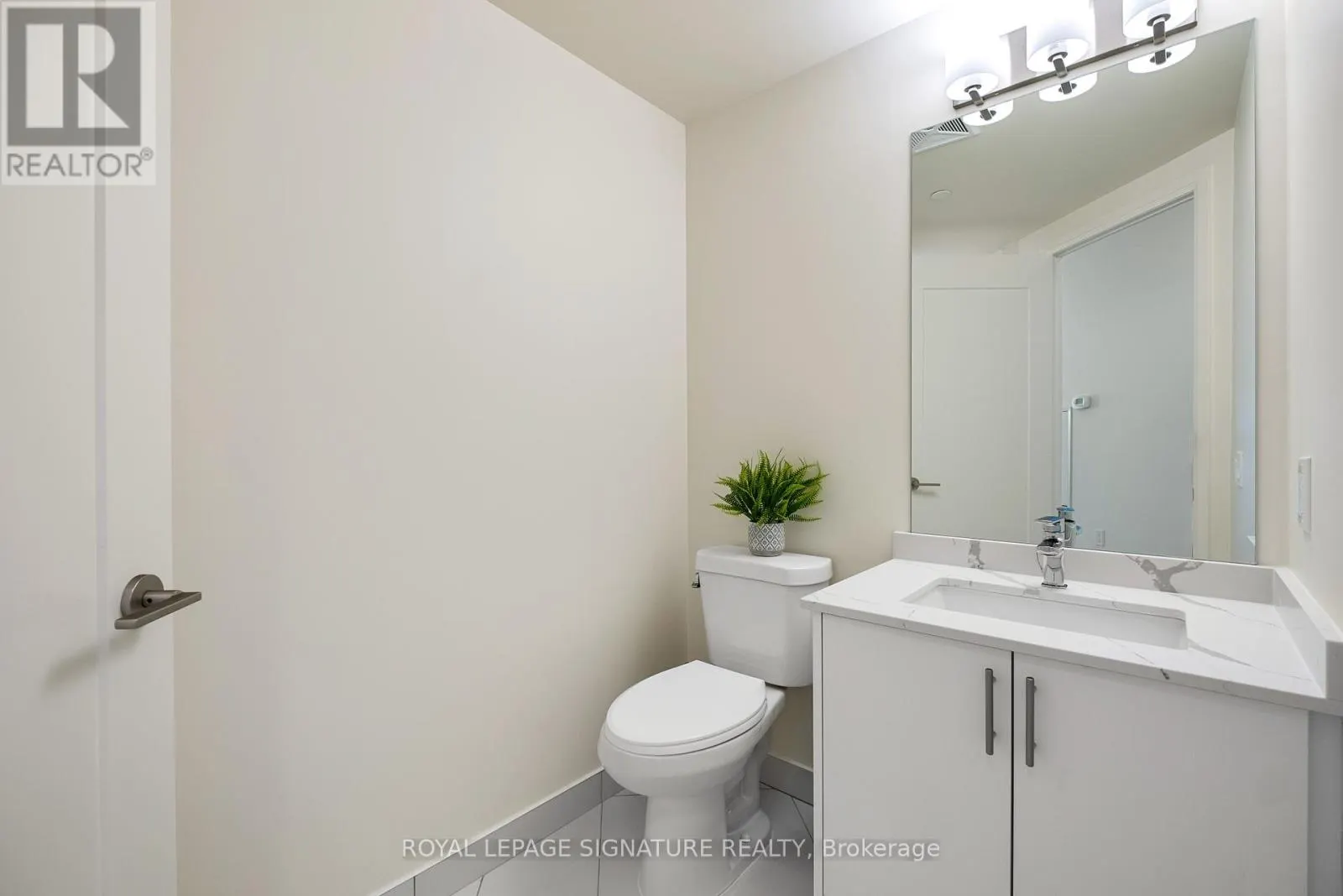 602 - 9000 JANE STREET