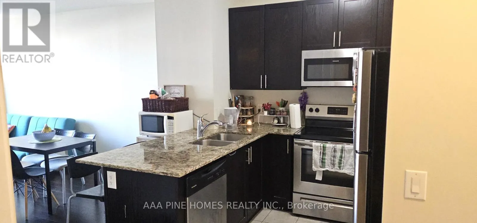 205 - 7325 MARKHAM ROAD