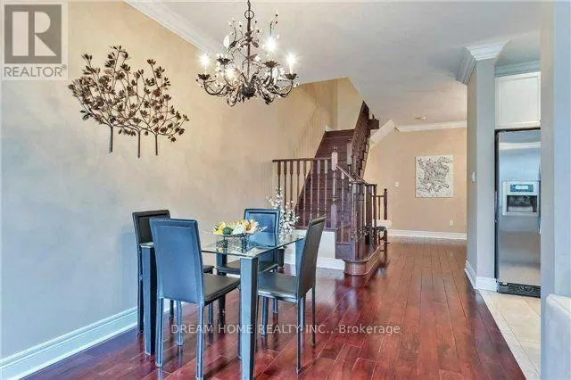 30 WHITE BEACH CRESCENT
