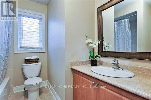 30 WHITE BEACH CRESCENT