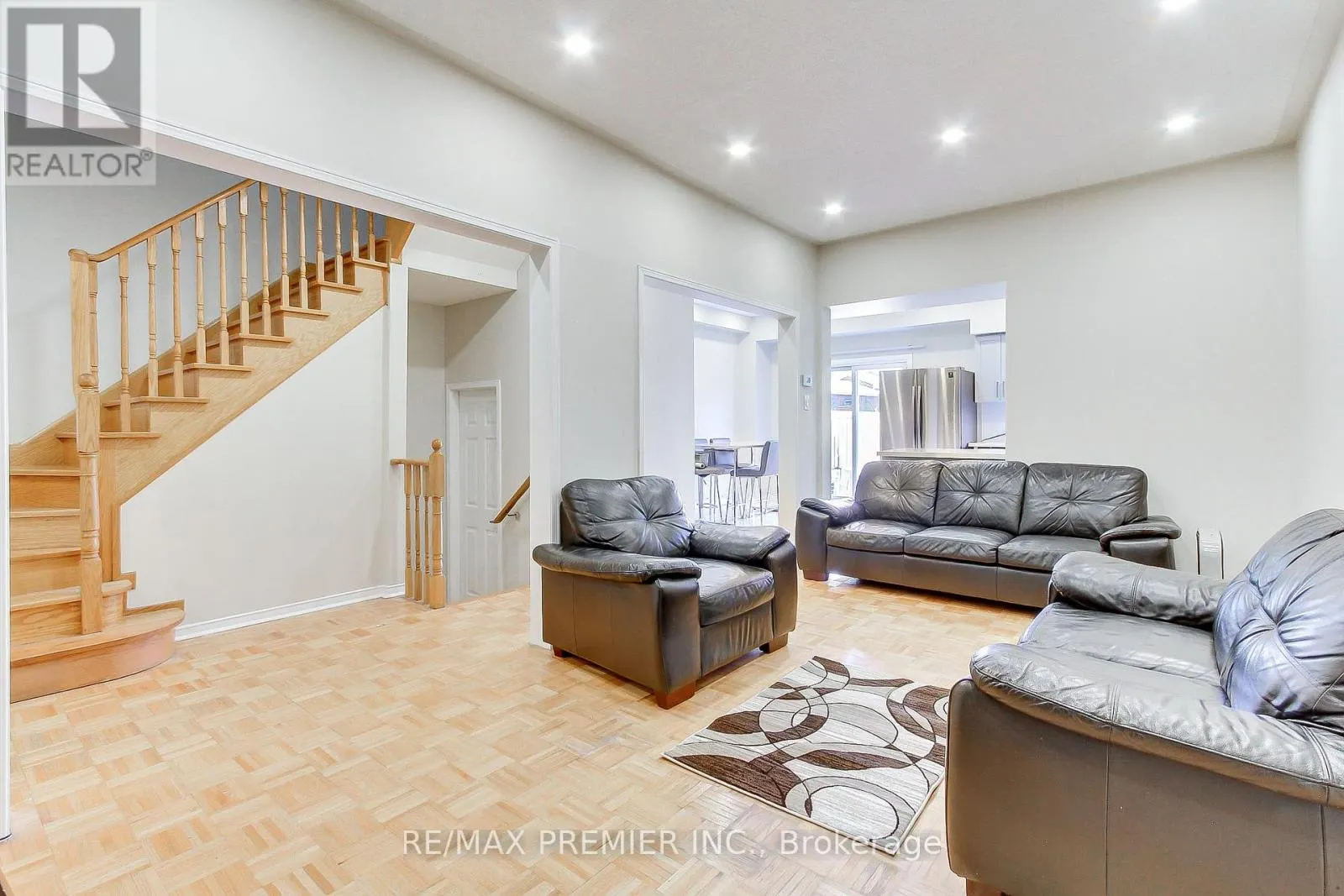 35 CRADDOCK STREET