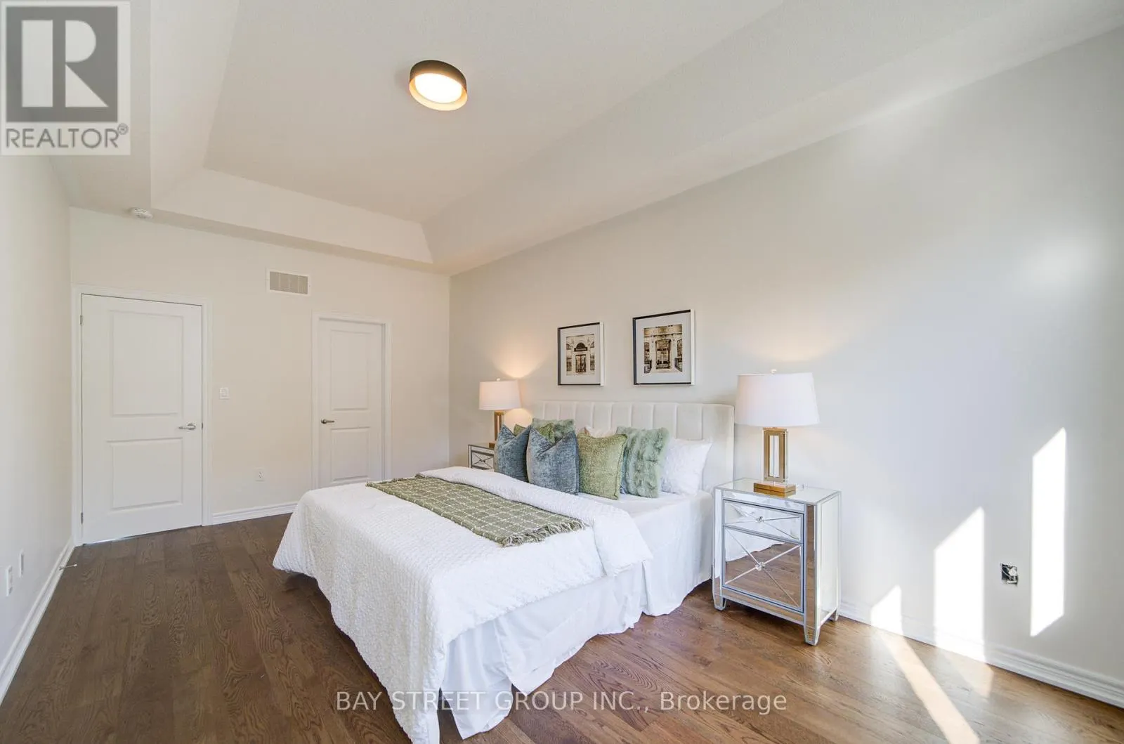 87 MCCAGUE AVENUE