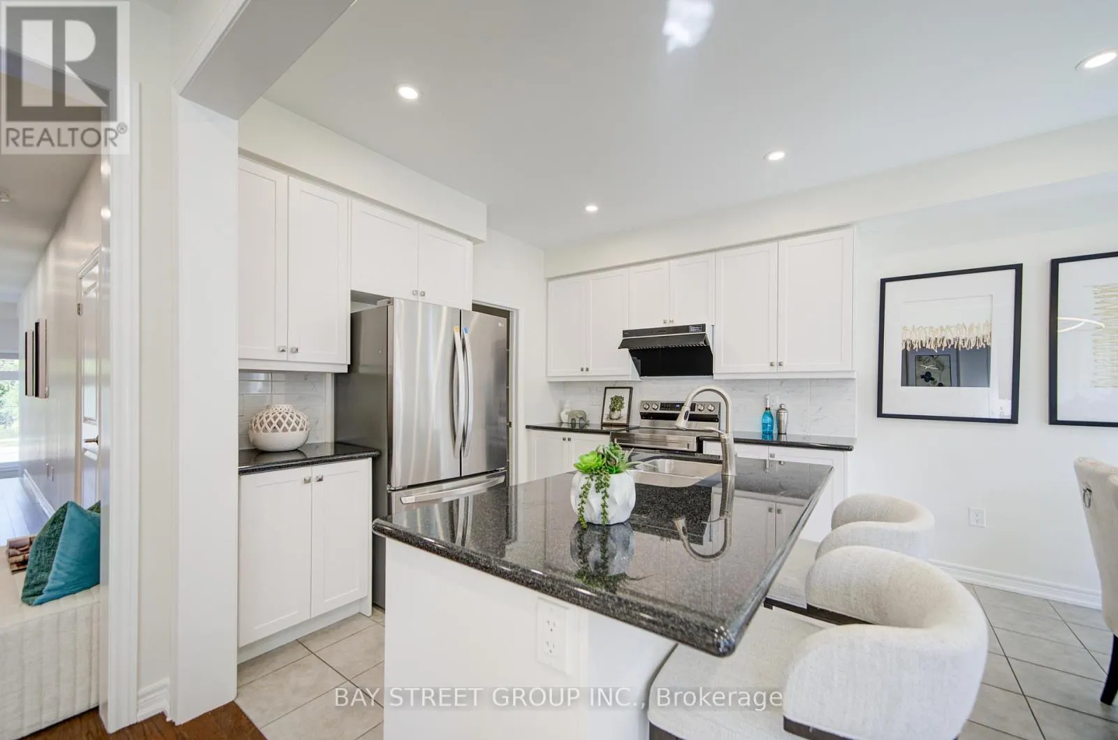 87 MCCAGUE AVENUE