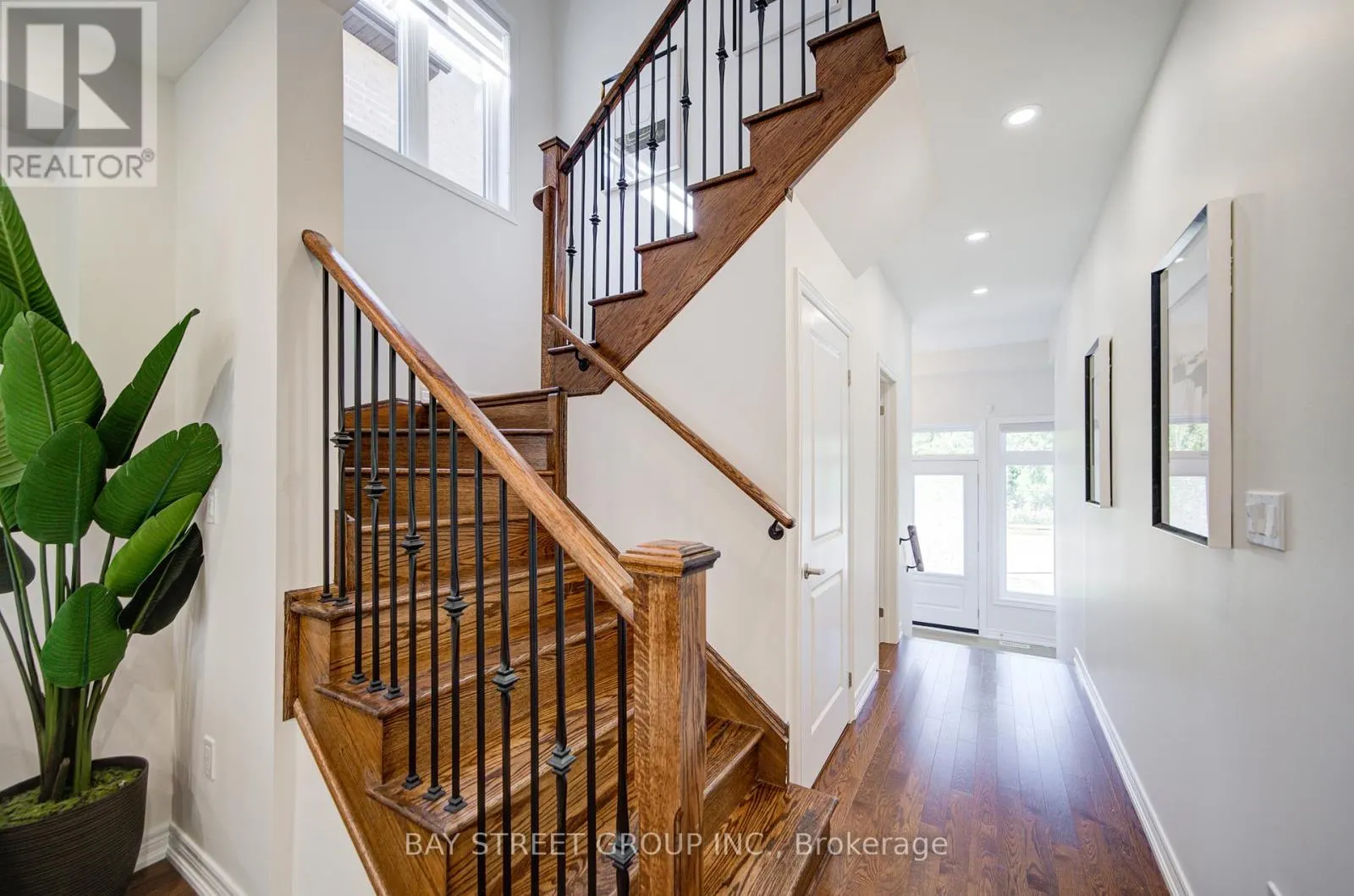 87 MCCAGUE AVENUE
