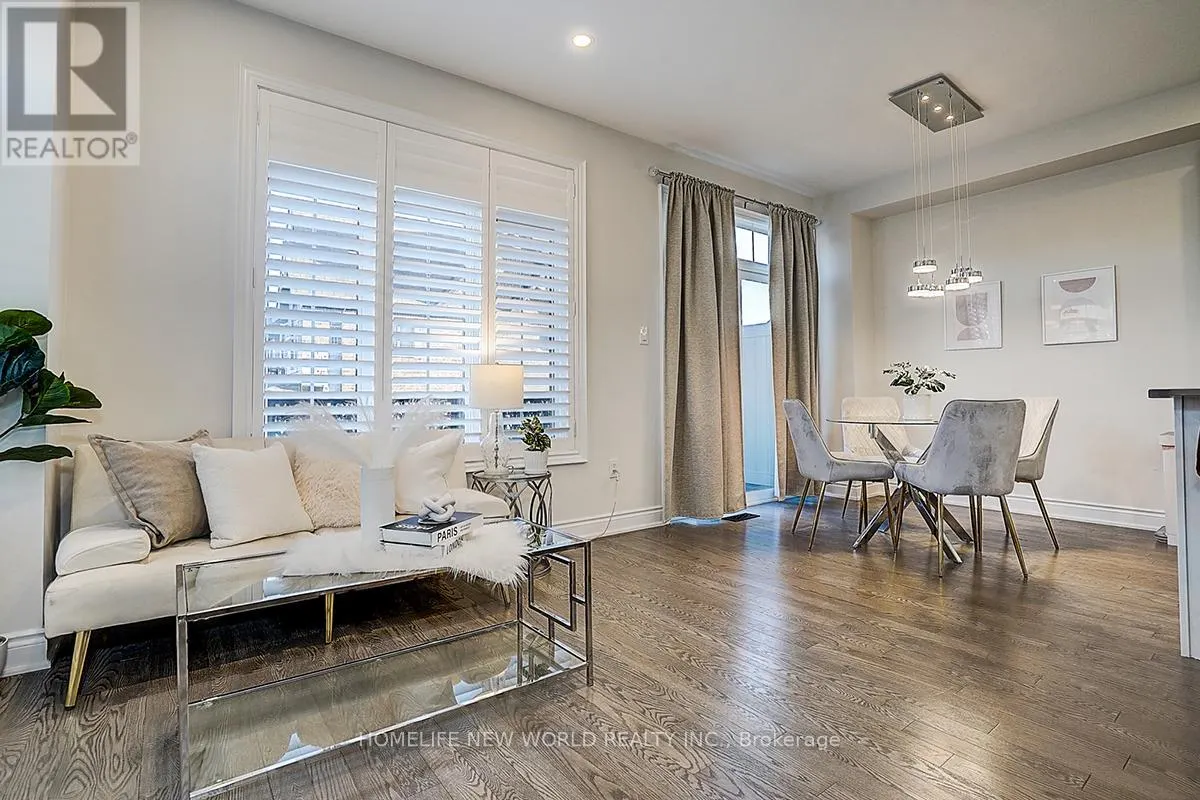 107 BEECHBOROUGH CRESCENT