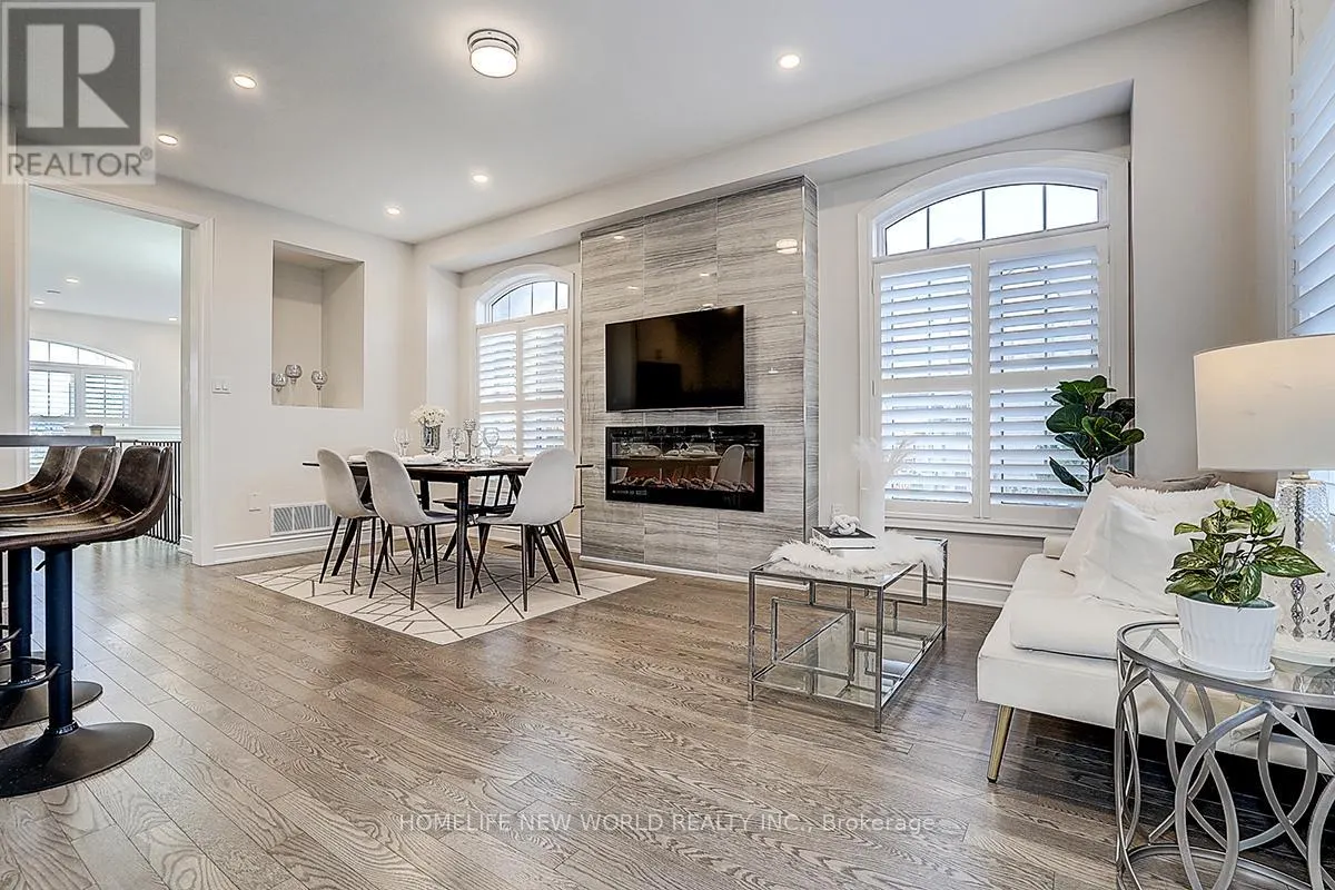 107 BEECHBOROUGH CRESCENT