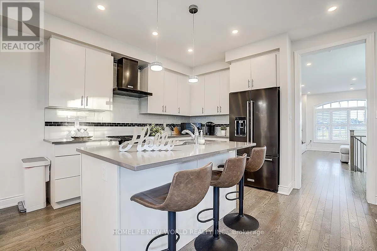 107 BEECHBOROUGH CRESCENT