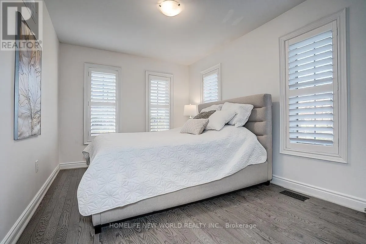 107 BEECHBOROUGH CRESCENT
