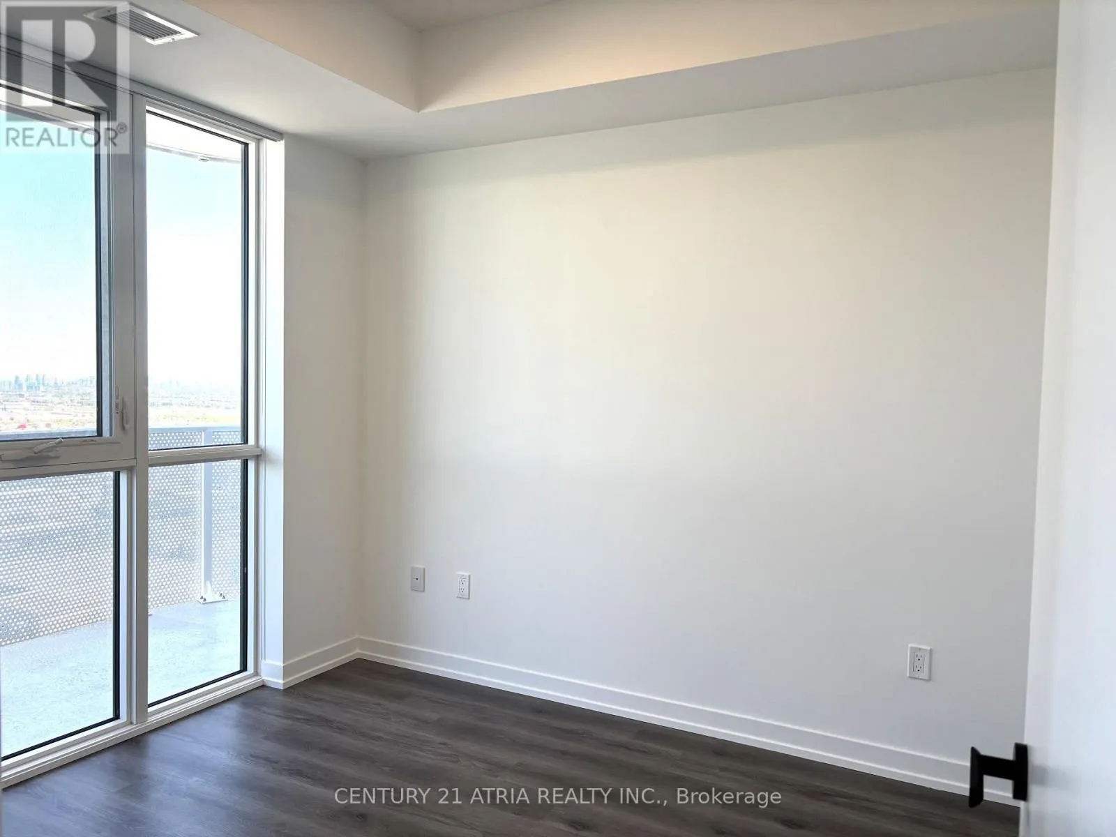 4209 - 28 INTERCHANGE WAY