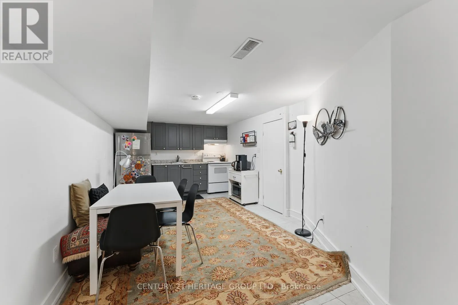 BSMNT - 234 PENN AVENUE