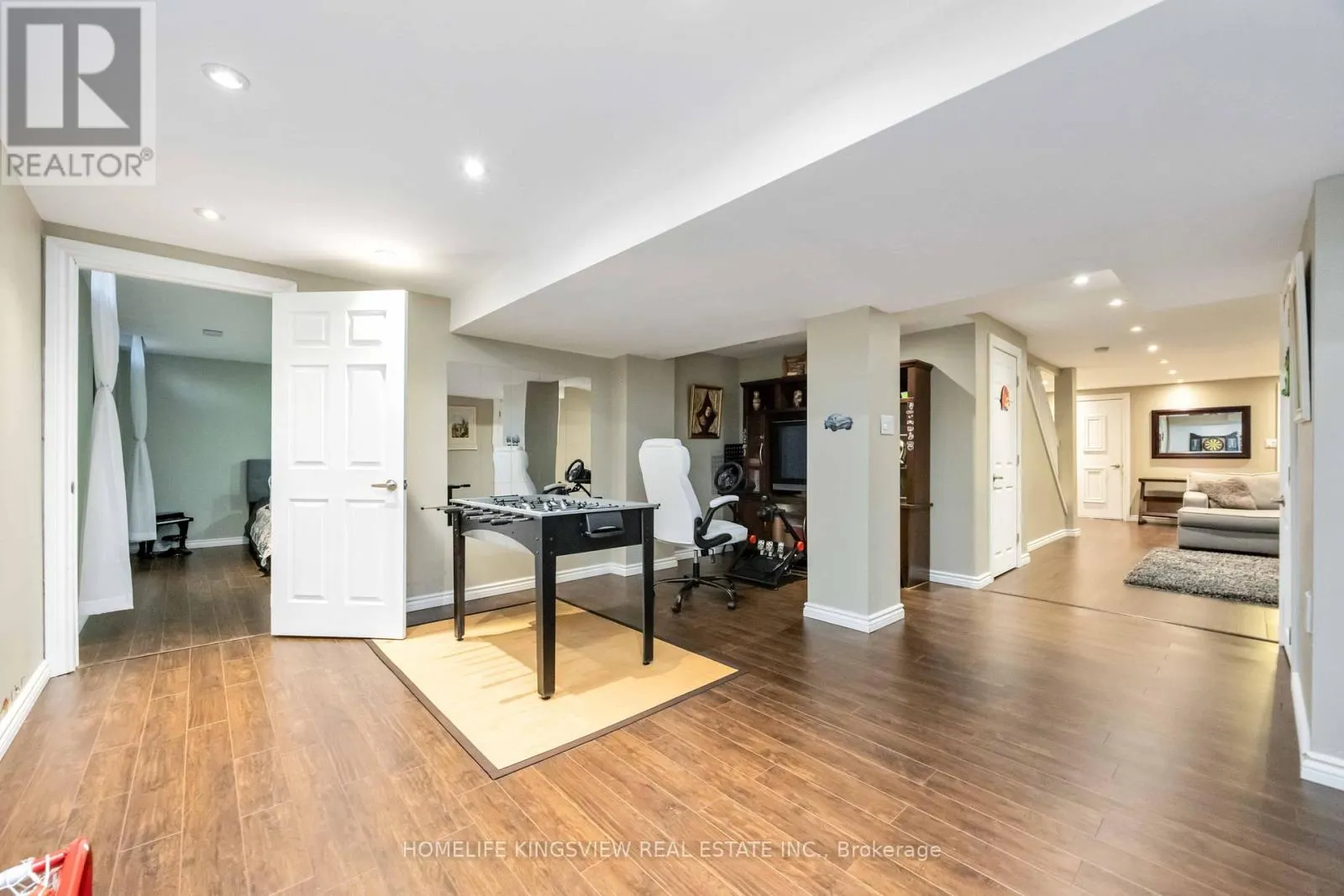 186 SAINT FRANCIS AVENUE