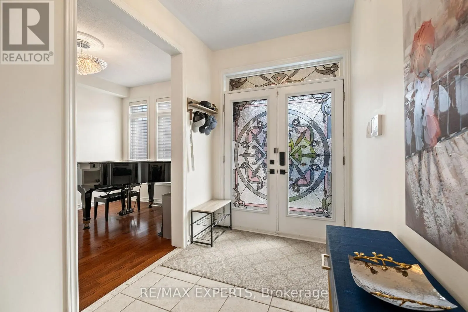 40 HERON HOLLOW AVENUE
