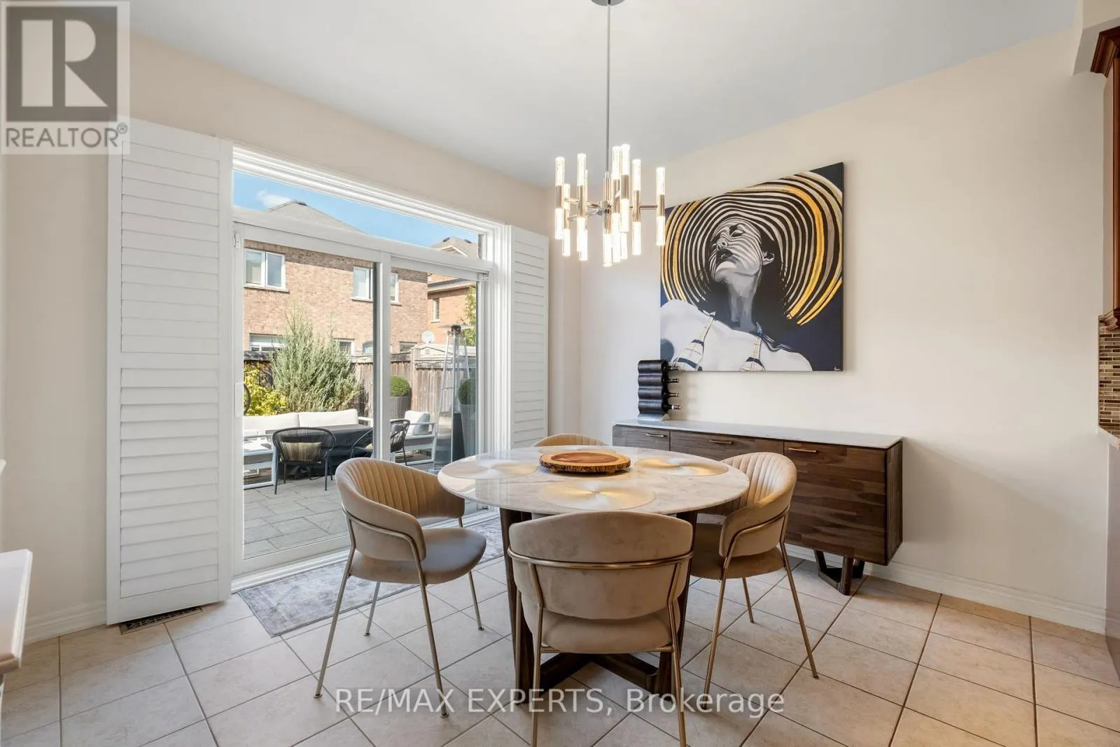 40 HERON HOLLOW AVENUE