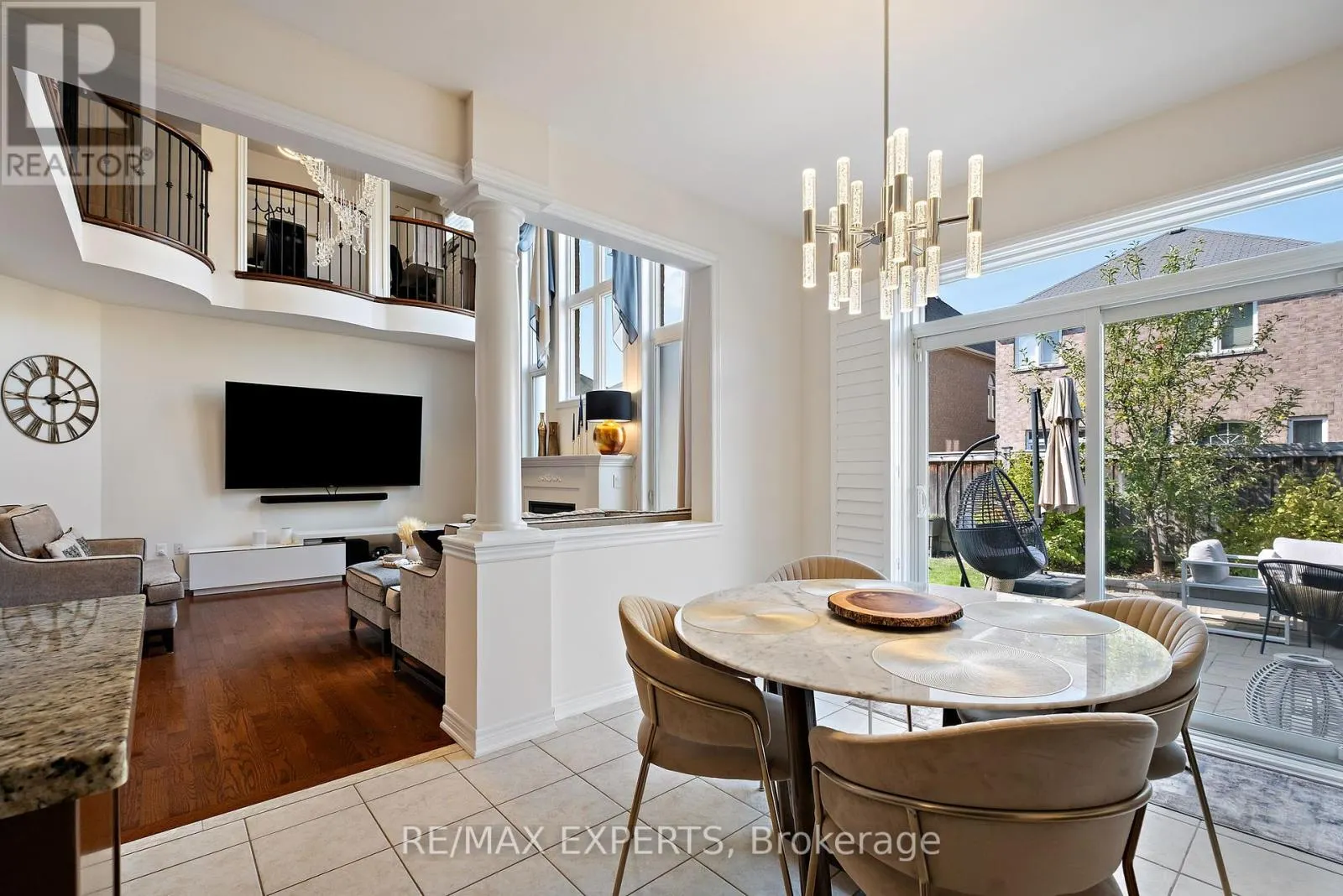 40 HERON HOLLOW AVENUE
